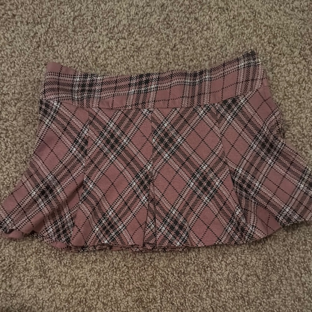 Plaid Mini Skirt in Pink and Black